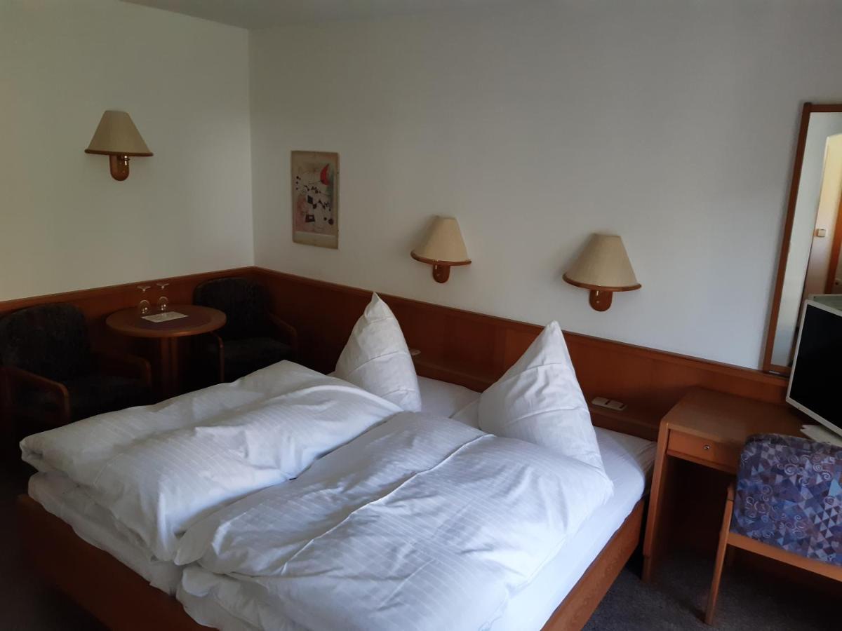 Gastehaus Endrich Hotel ไฮเดลเบิร์ก ภายนอก รูปภาพ